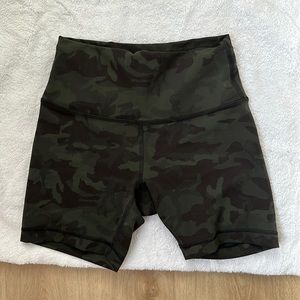 Wunder under high rise 6" biker short